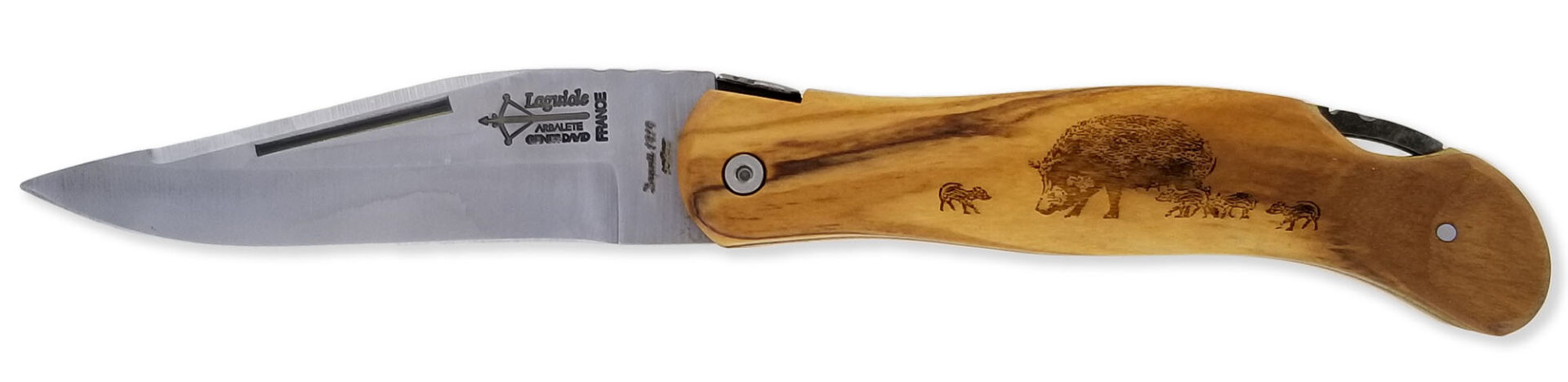 Couteau De Chasse Cube Laguiole Arbalete Plein Manche Olivier Avec Gravure Sanglier 12cm 01