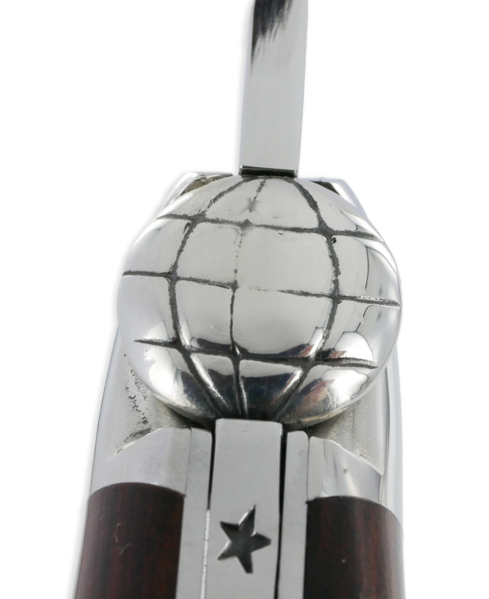 Couteau Forge De Laguiole Le Routard Manche En Amourette 1 Piece 2 Mitres Inox Brillant 11cm 05