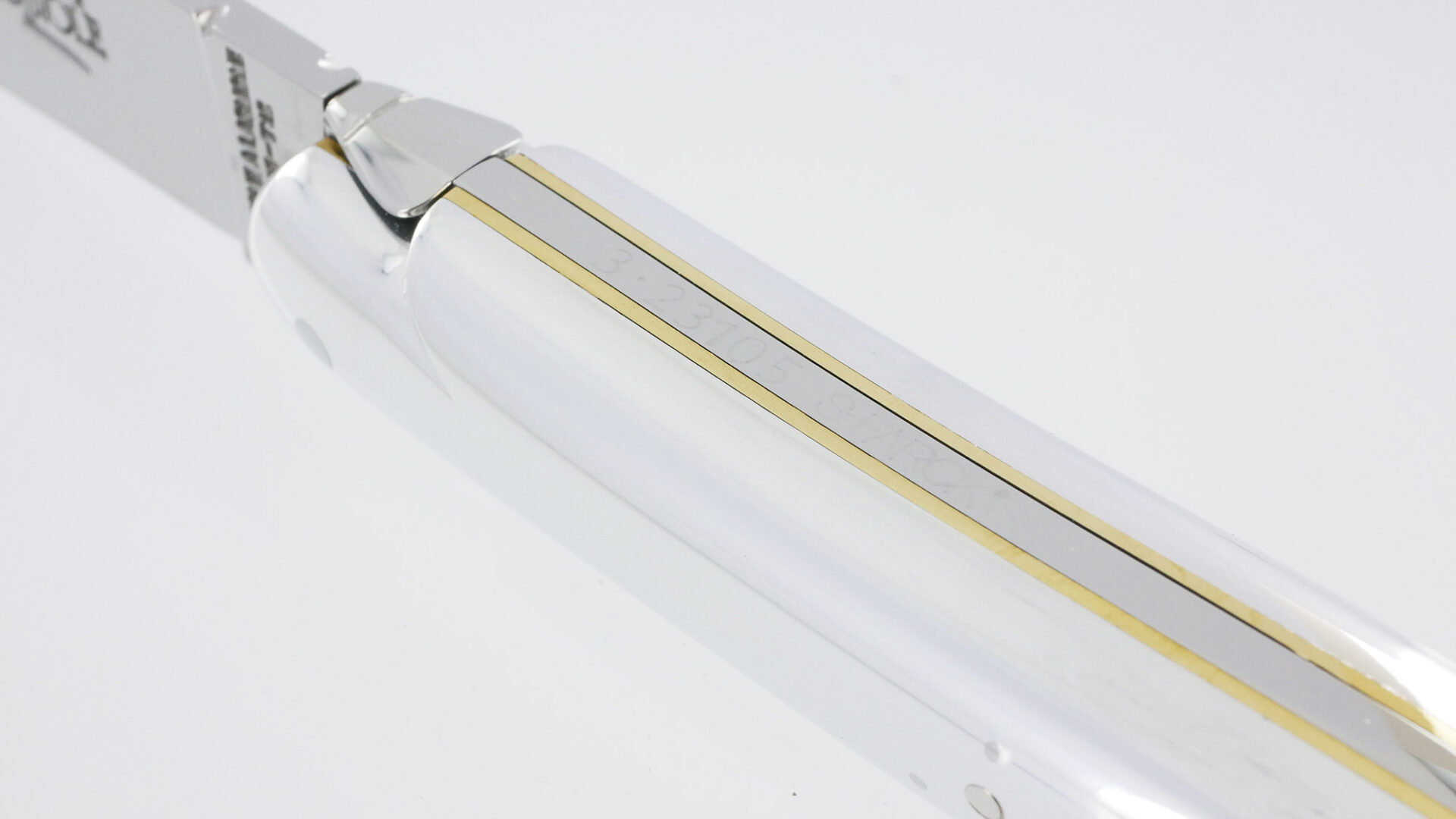 Couteau Forge De Laguiole Plein Manche En Aluminium Designer Philippe Starck 1 Piece Finition Brillante 11cm 02