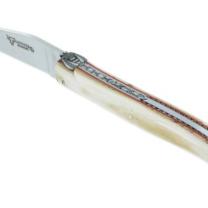 Couteau Laguiole En Aubrac 1 Piece 12 Cm Plein Manche En Ivoire De Mammouth Ressort Et Platines Guilloches Mouche Num4 02