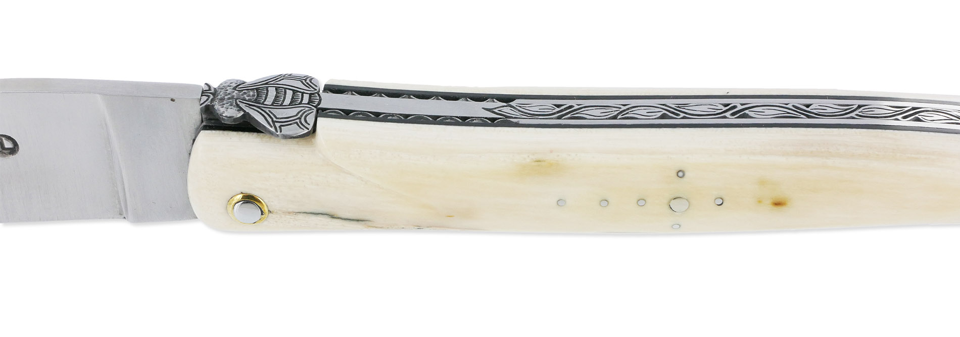 Couteau Laguiole En Aubrac 1 Piece 12 Cm Plein Manche En Ivoire De Mammouth Ressort Et Platines Guilloches Mouche Num8 03