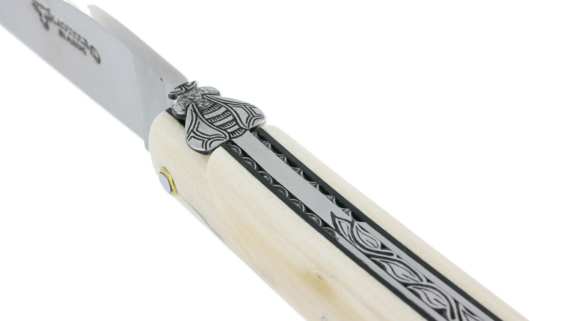 Couteau Laguiole En Aubrac 1 Piece 12 Cm Plein Manche En Ivoire De Mammouth Ressort Et Platines Guilloches Mouche Num8 04