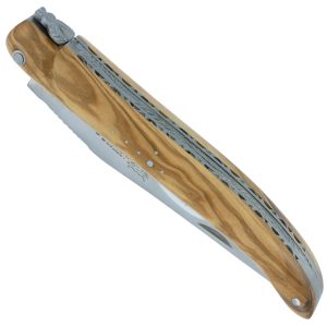 Couteau Laguiole En Aubrac 1 Piece 12cm Manche Olivier Plein Manche Finition Brosse Double Platines Num 2 00