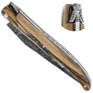 Couteau Laguiole En Aubrac 1 Piece 12cm Plein Manche En Bois Daubrac Platines Perlees Ressort Guilloche Lame Brute De Forge Mouche Prestige N 12 00