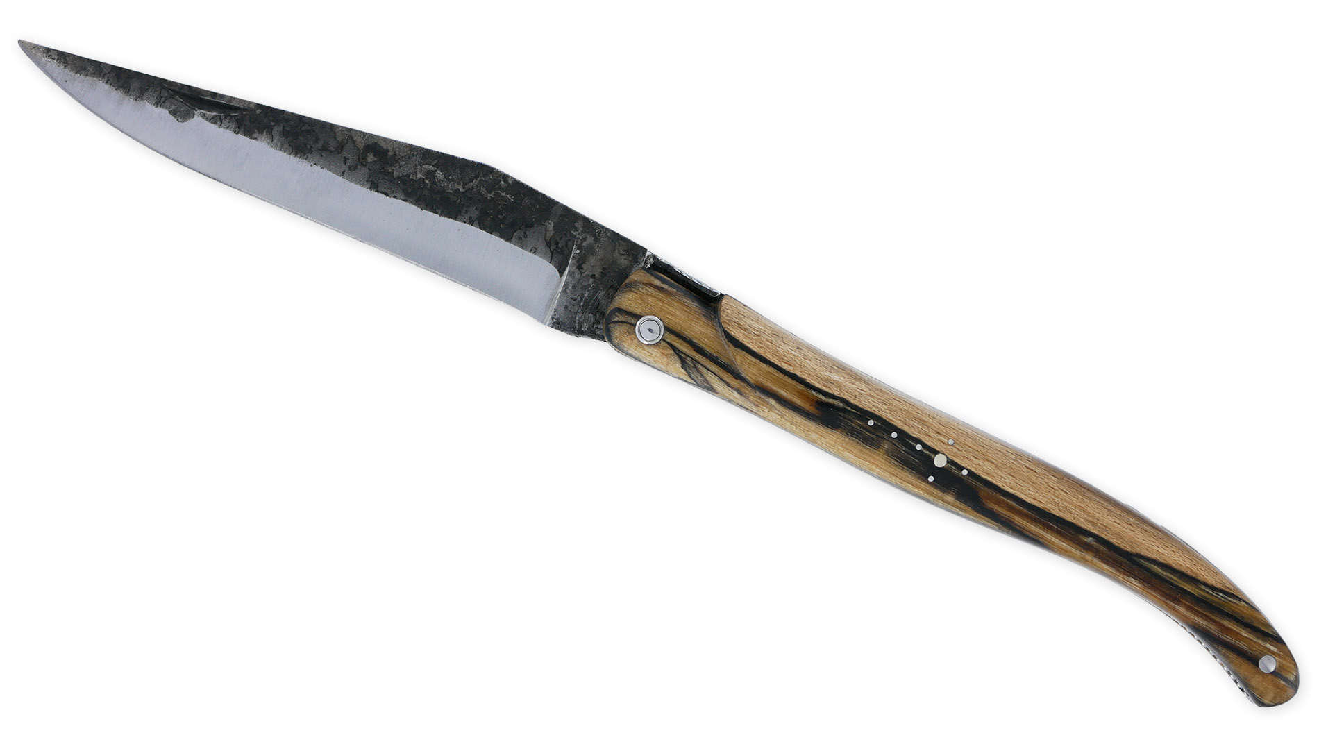 Couteau Laguiole En Aubrac 1 Piece 12cm Plein Manche En Bois Daubrac Platines Perlees Ressort Guilloche Lame Brute De Forge Mouche Prestige N 12 01