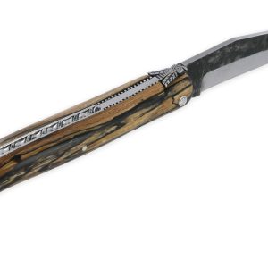 Couteau Laguiole En Aubrac 1 Piece 12cm Plein Manche En Bois Daubrac Platines Perlees Ressort Guilloche Lame Brute De Forge Mouche Prestige N 12 04