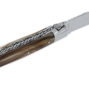 Couteau Laguiole En Aubrac 1 Piece 12cm Pointe De Corne 2 Mitres Inox Brillant Double Platines Et Ressort Spirale Guilloches Finition Brillante 02