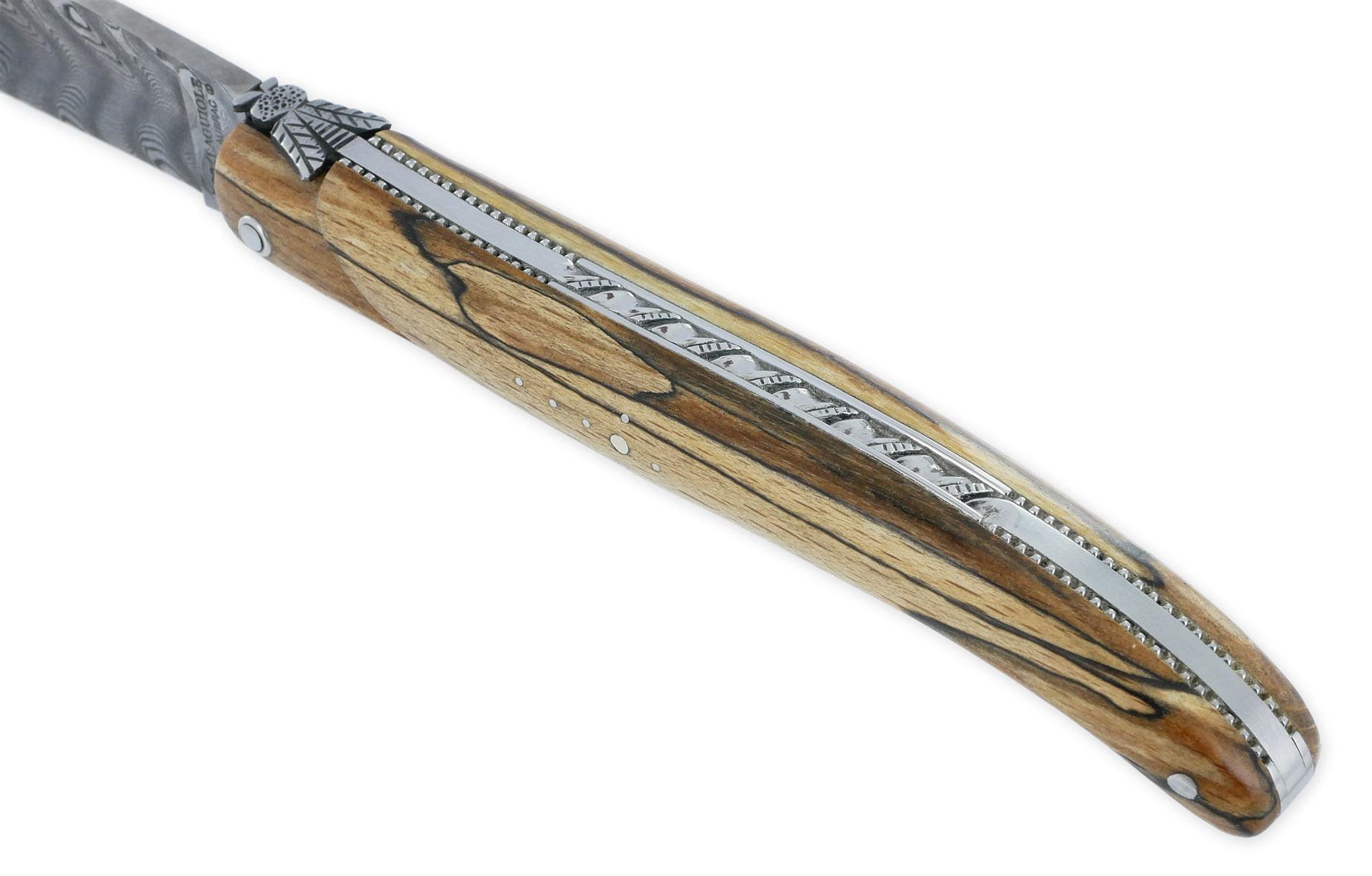 Couteau Laguiole En Aubrac Le Perle 1 Piece 12cm Plein Manche En Bois Aubrac Platines Perlees Ressort Guilloche Lame Damas Balbach Mouche Prestige N12 03