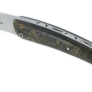 Couteau Le Thiers Laguiole Arbalete Plein Manche Carbone Incrustation Fils Or Ressort Guilloche Finition Brossee 12cm 01