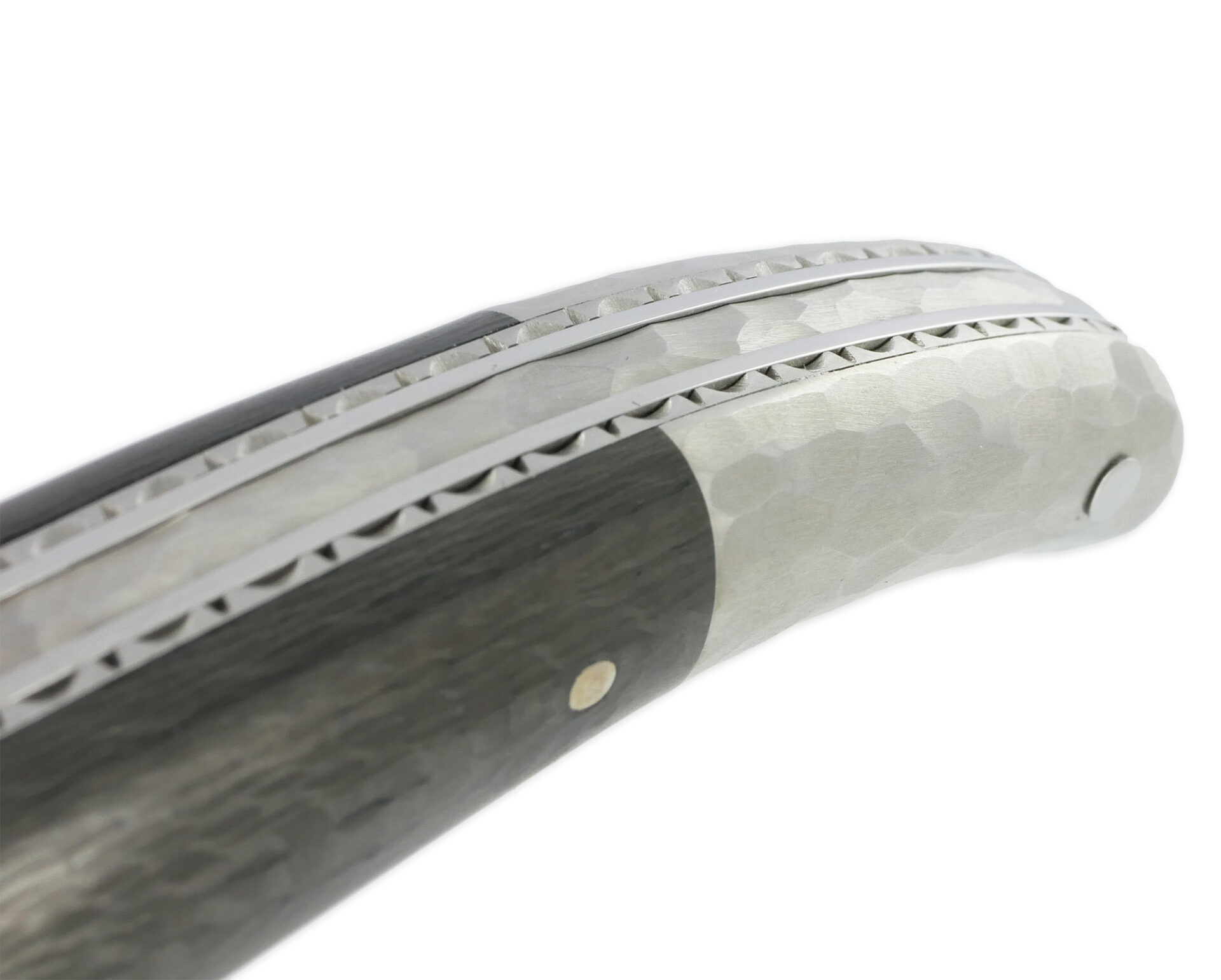 Couteau Prestige Forge De Laguiole Rambaud Mitre Arriere Manche Fibre Carbone Double Platines Finition Silex 05