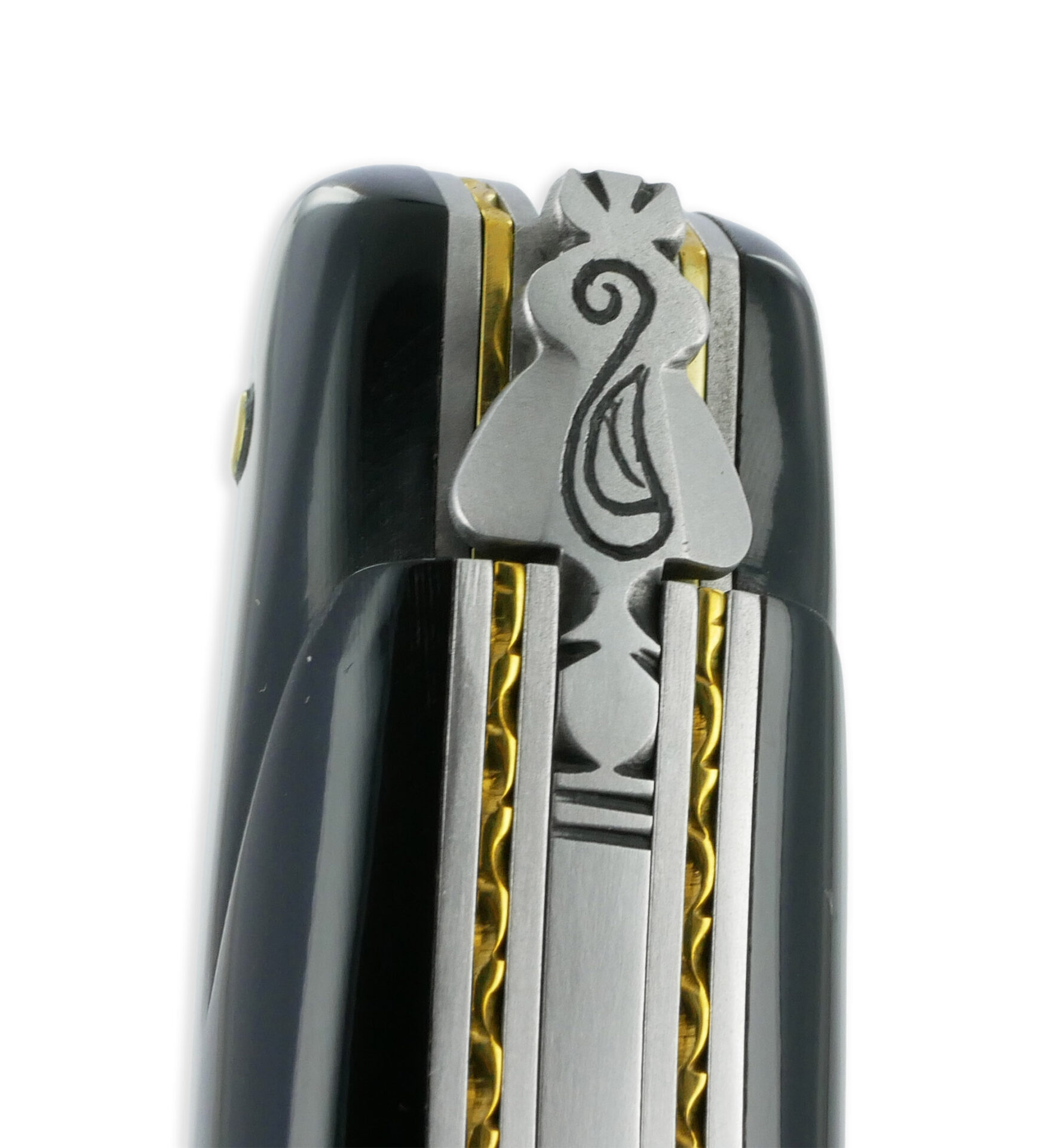 Couteau Prestige Forge De Laguiole Rambaud Plein Manche En Corne Noire Triple Platines 01