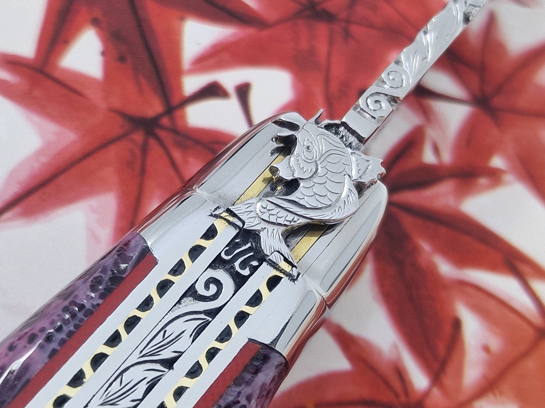 Couteau Prestige Laguiole David Dauvillaire Carpe Koi Manche Corail Violet 1 Piece 12 Cm 08