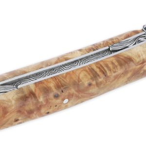 Couteau Prestige Laguiole En Aubrac 1 Piece 12 Cm Plein Manche En Loupe De Marronnier Platine Inox Ressort En Creux Guilloche Main Mouche Stylisee 03