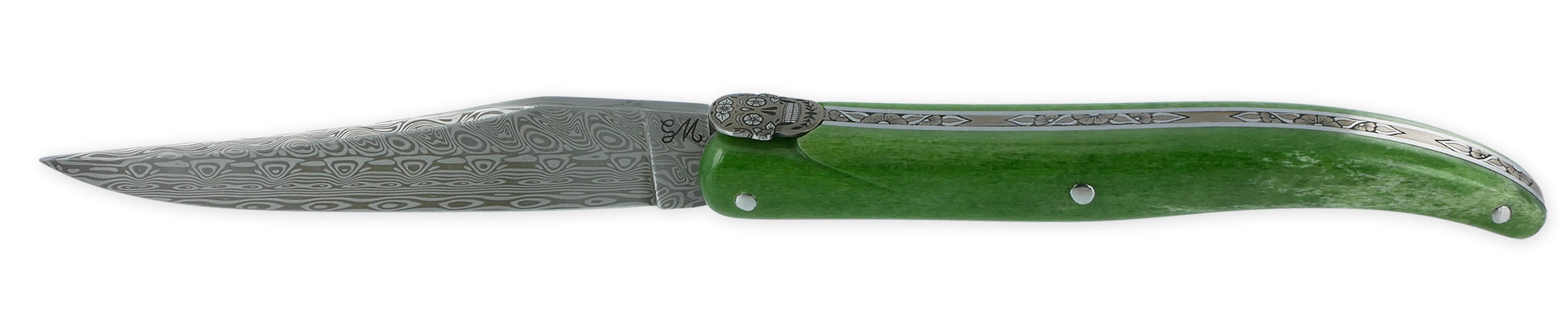 Couteau Prestige Laguiole Tete De Mort Mexicaine Manche Os Chameau 1piece 12cm Lame Damas Ressort Guilloche Main 05