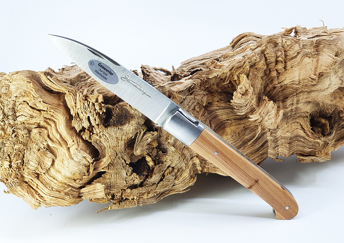 Couteau Sauveterre 1piece 11cm Manche Genevrier 1 Mitre Inox Brosse 02