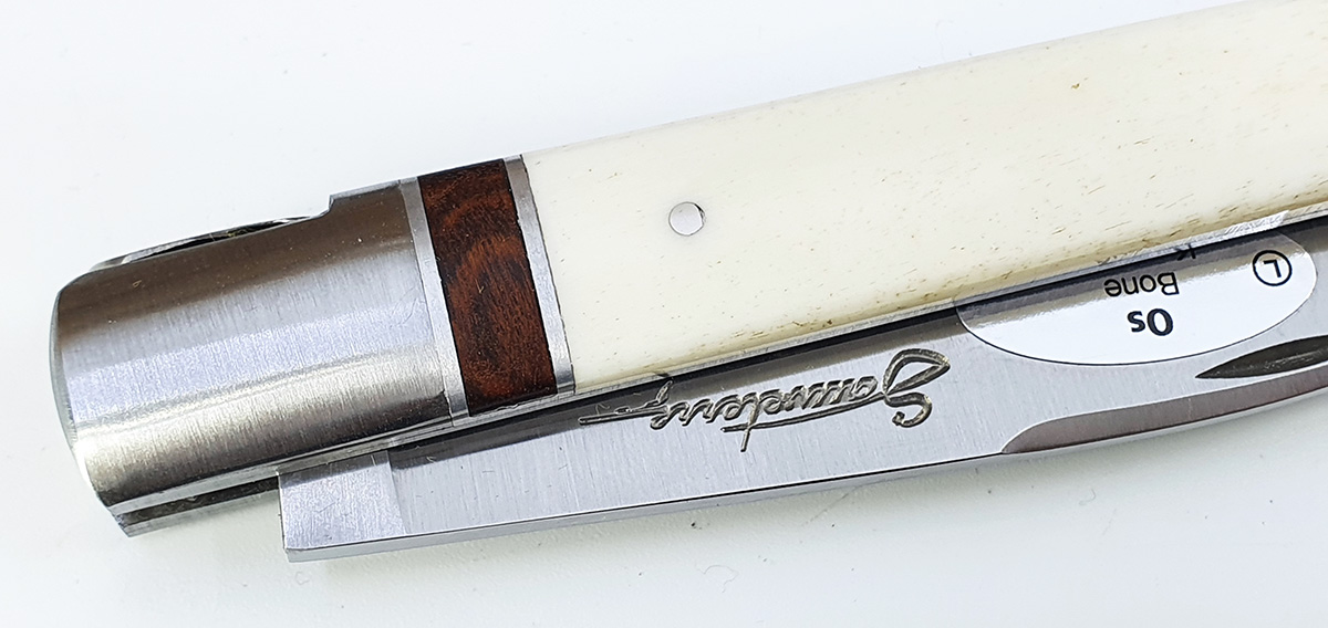 Couteau Sauveterre 1piece 11cm Manche Os Corniere Amourette 1 Mitre Inox Brosse 04