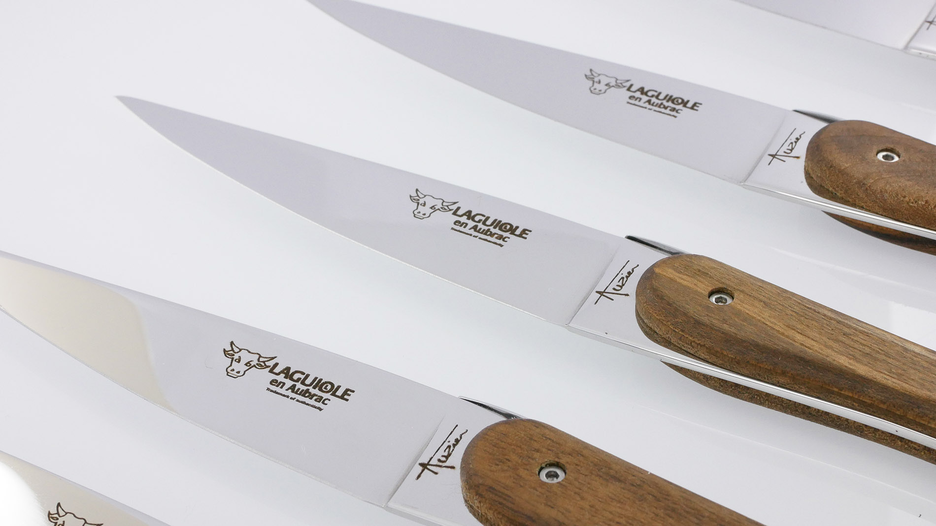 Couteaux De Table Laguiole En Aubrac L Ecir Plein Manche En Noyer Set De 6 02