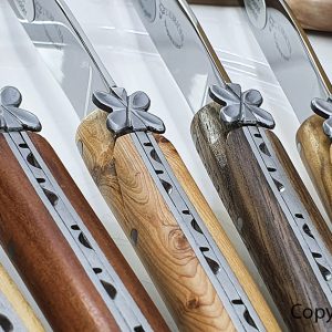 Couteaux Table Lea L Aubracien Bois De France 06