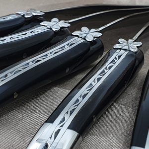 Couteaux Table Lea L Aubracien Buffle 04