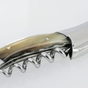 Sommelier Laguiole En Aubrac Pointe De Corne 05