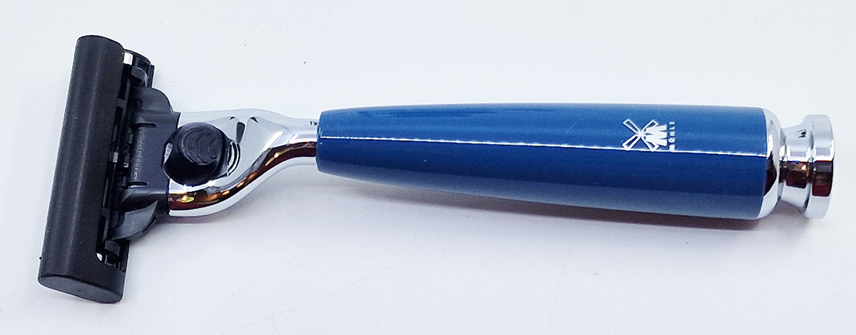 Set De Rasage Muhle Rasoir De Securite Mach3 Et Blaireau Manches Bleu Petrole Rytmo 4 Pieces 03