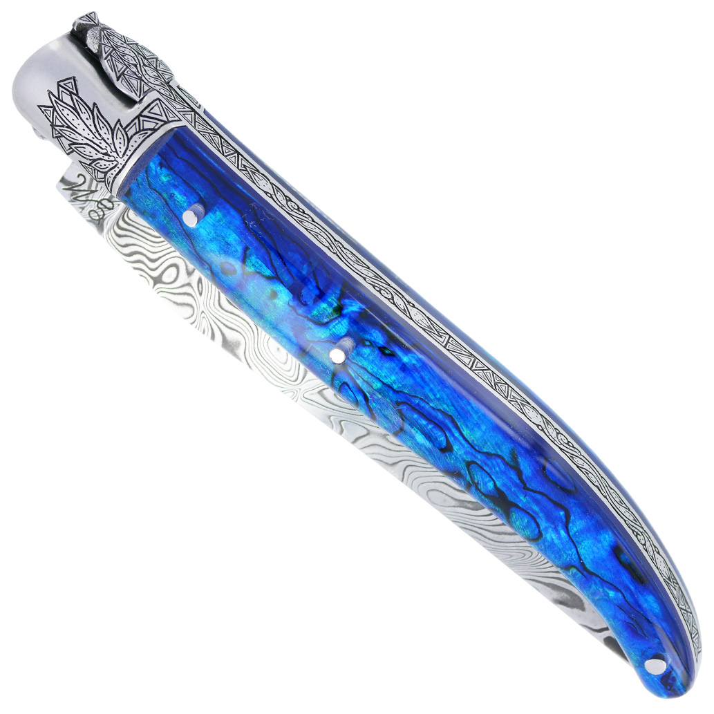 Couteau Laguiole Prestige Createur 1 Piece 12 Cm 1 Mitre Avant Ciselee A La Main Manche En Nacre Veritable Sous Resine Bleutee Mouche Stylisee Lame Damas Piece Unique 00