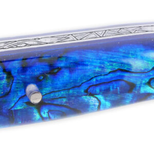 Couteau Laguiole Prestige Createur 1 Piece 12 Cm 1 Mitre Avant Ciselee A La Main Manche En Nacre Veritable Sous Resine Bleutee Mouche Stylisee Lame Damas Piece Unique 04